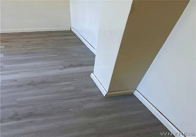 Photo 5 of Single family home for sale at 246 Carl St, Buffalo, NY 14215 | MLS# B1685733 | Listing updated on 2026-07-13