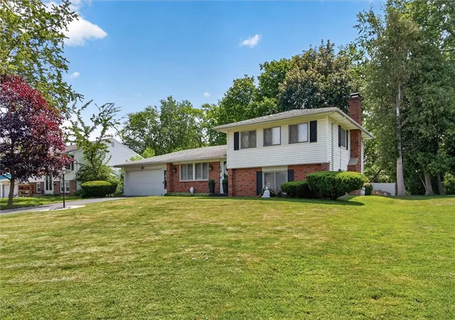 Homes for sale in Greece, NY | 60 Marble Dr, Greece, NY 14615 | MLS# R1689645