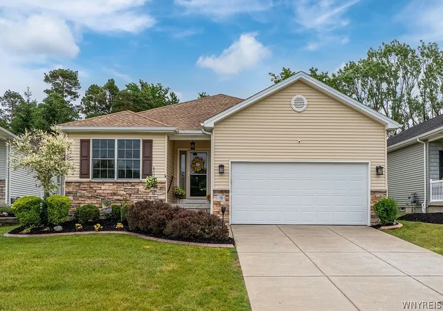 Photo 1 of Sale Pending at 4740 Parker Rd #9, Hamburg, NY 14075 | MLS# B1689607 | Listing updated on 2026-06-20