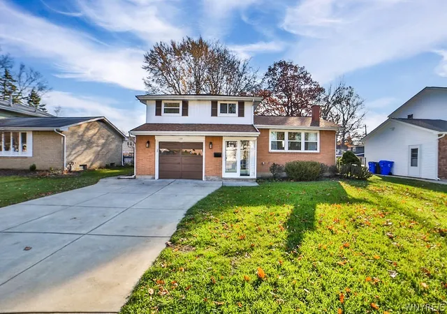 5th image of 139 Rosewood Dr, West Seneca, NY 14224 | MLS# B1689313