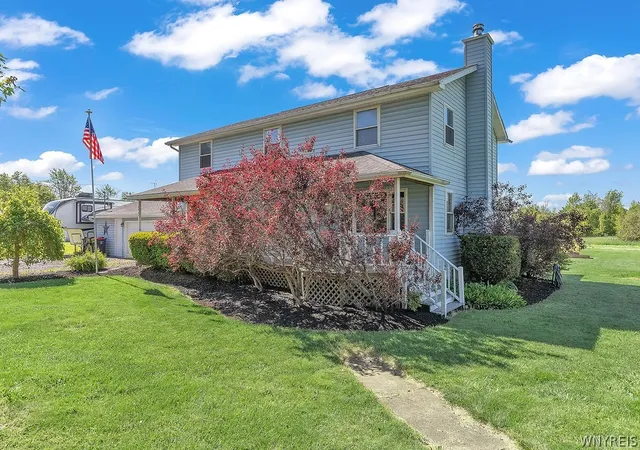 4th image of 8801 Chestnut Ridge Rd, Royalton, NY 14067 | MLS# B1687715