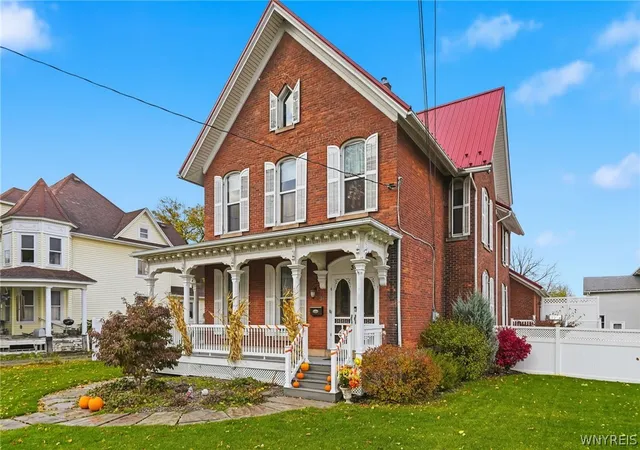 2nd image of 37 State St, Royalton, NY 14105 | MLS# B1689452