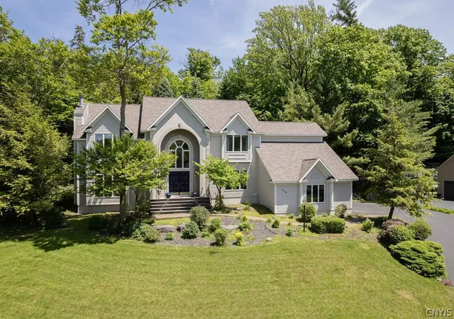 1st image of 4564 Ashfield, Syracuse, NY 13215 | MLS# S1689416