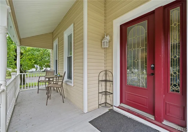 3rd image of 61 W Mohawk St, Oswego, NY 13126 | MLS# S1689885