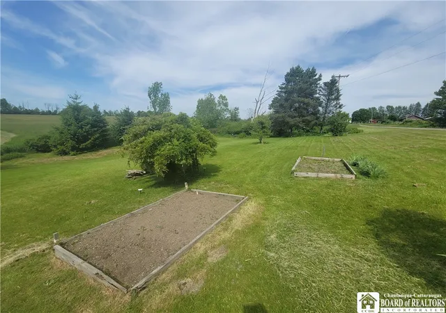 Photo 4 of Sale Pending at 12760 Bowen Rd, Randolph, NY 14772 | MLS# R1688961 | Listing updated on 2026-08-01