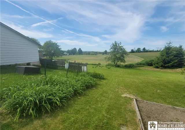 Photo 5 of Sale Pending at 12760 Bowen Rd, Randolph, NY 14772 | MLS# R1688961 | Listing updated on 2026-08-01