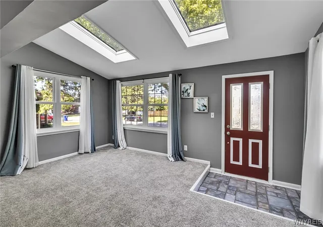 Homes for sale in West Seneca, NY | 84 Westminster Rd, West Seneca, NY 14224 | MLS# B1689353