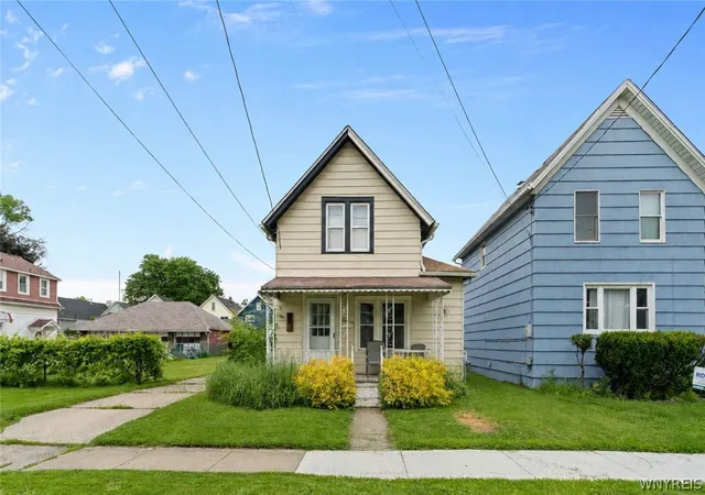 1st image of 20 6th Ave, North Tonawanda, NY 14120 | MLS# B1689342