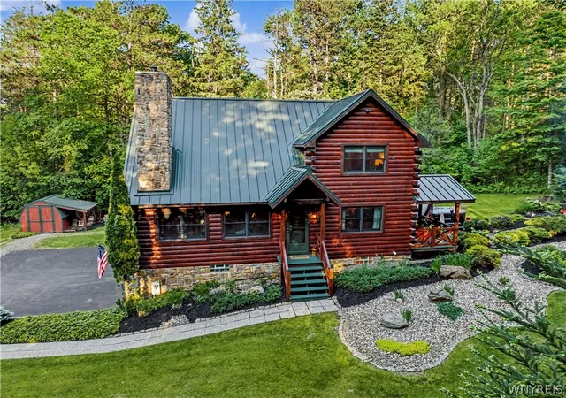 Homes for sale in Yorkshire, NY | 4535 Gooseneck Rd, Yorkshire, NY 14042 | MLS# B1687621
