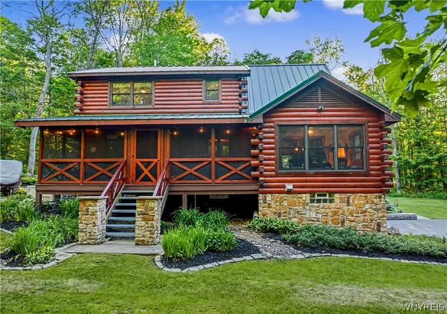 Homes for sale in Yorkshire, NY | 4535 Gooseneck Rd, Yorkshire, NY 14042 | MLS# B1687621