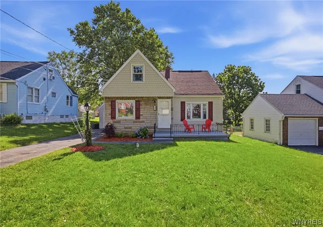 Homes for sale in West Seneca, NY | 51 Hillcrest Dr, West Seneca, NY 14224 | MLS# B1689331
