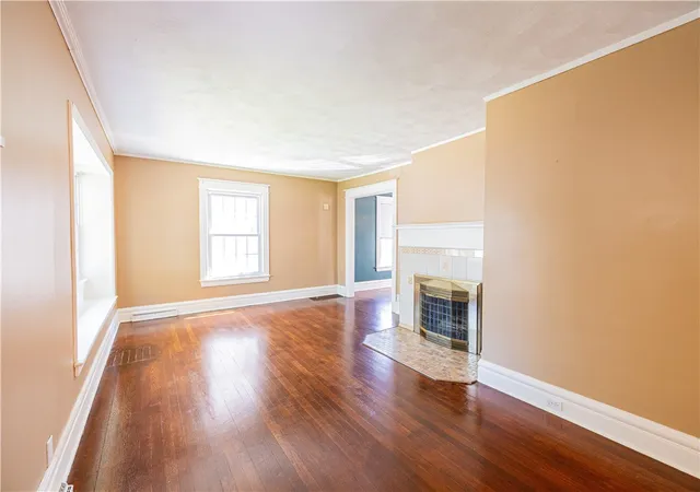 Photo 4 of Sale Pending at 1269 Park Ave, Rochester, NY 14610 | MLS# R1689887 | Listing updated on 2026-07-24