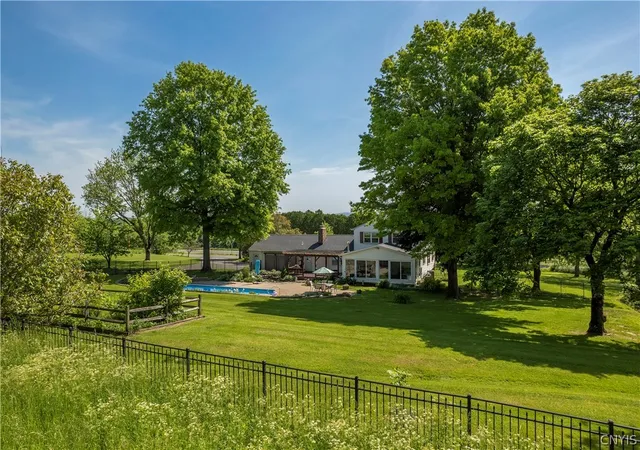 Photo 5 of Single family home for sale at 7500 Norton Ave, Clinton, NY 13323 | MLS# S1689086 | Listing updated on 2026-07-27