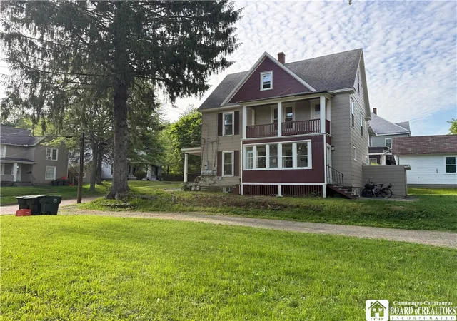 3rd image of 18 Linwood Ave, Jamestown, NY 14701 | MLS# R1687164