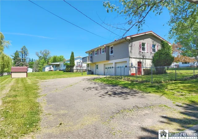 Photo 3 of Single family home for sale at 59 Ames Ave, Jamestown, NY 14701 | MLS# R1682128 | Listing updated on 2026-06-12