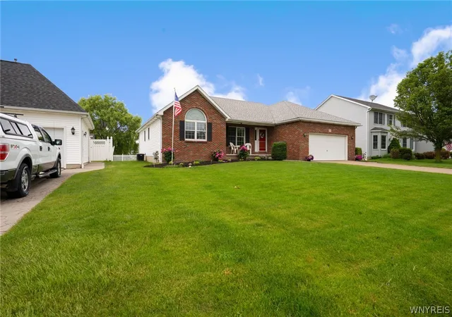 Homes for sale in West Seneca, NY | 55 Ashley Dr, West Seneca, NY 14224 | MLS# B1689842