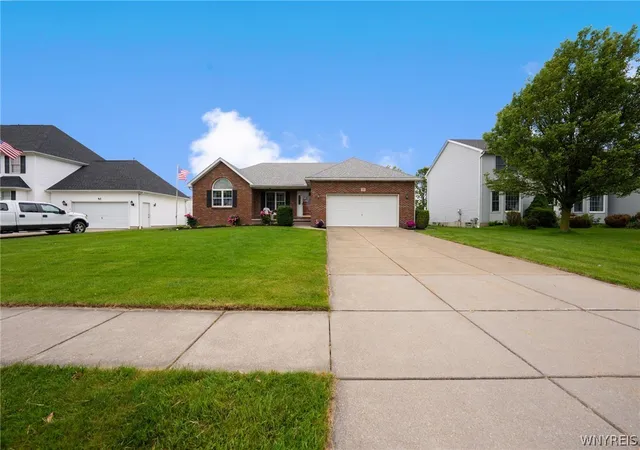 Homes for sale in West Seneca, NY | 55 Ashley Dr, West Seneca, NY 14224 | MLS# B1689842