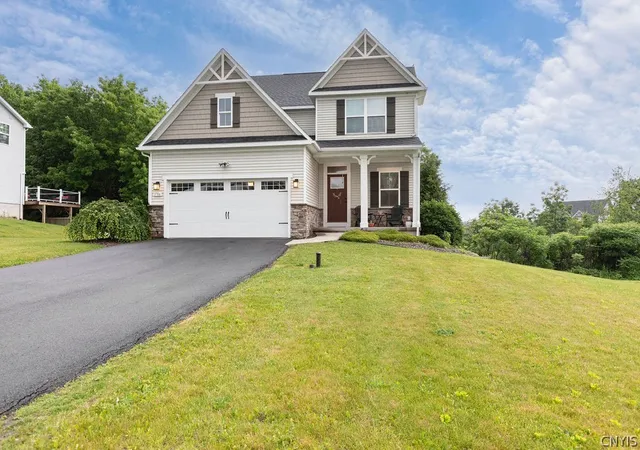 Homes for sale in Manlius, NY | 5706 Harness Hook Ln, Manlius, NY 13037 | MLS# S1688451