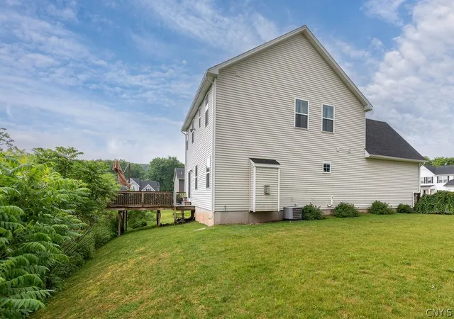 Homes for sale in Manlius, NY | 5706 Harness Hook Ln, Manlius, NY 13037 | MLS# S1688451