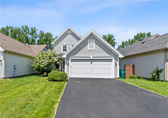 2nd image of 102 Cranbrook Ter, Webster, NY 14580 | MLS# R1690123