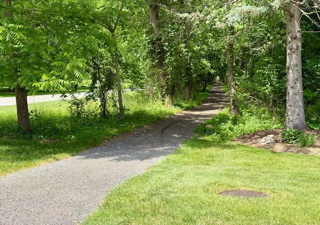 49th image of 6 Millwood Ct, Pittsford, NY 14534 | MLS# R1690071
