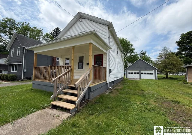 Homes for sale in Olean, NY | 413 4th Ave, Olean, NY 14760 | MLS# R1690165