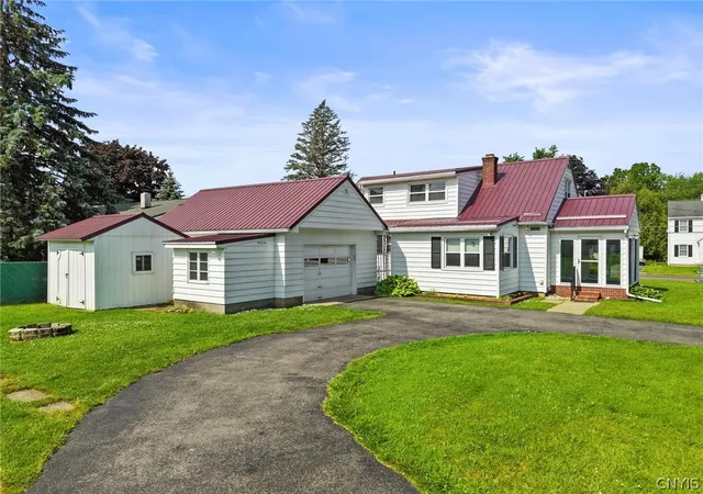 Homes for sale in Auburn, NY | 150 Dunning Ave, Auburn, NY 13021 | MLS# S1688471