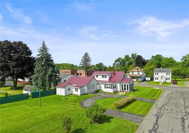 Homes for sale in Auburn, NY | 150 Dunning Ave, Auburn, NY 13021 | MLS# S1688471