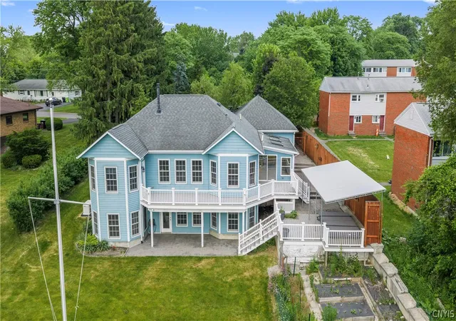 3rd image of 314 Saltmakers Rd, Salina, NY 13088 | MLS# S1688306