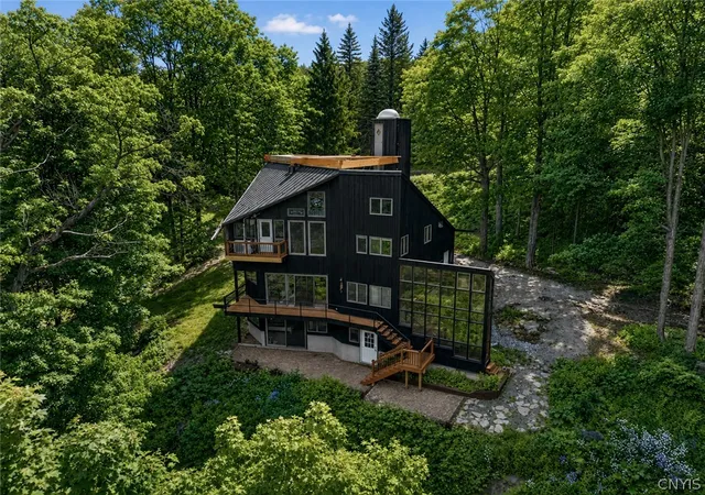 Photo 5 of Single family home for sale at 1700 Sky High Rd, La Fayette, NY 13084 | MLS# S1688970 | Listing updated on 2026-07-13