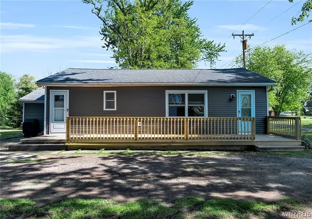 2nd image of 2344 Lincoln Ave, Wilson, NY 14172 | MLS# B1690148