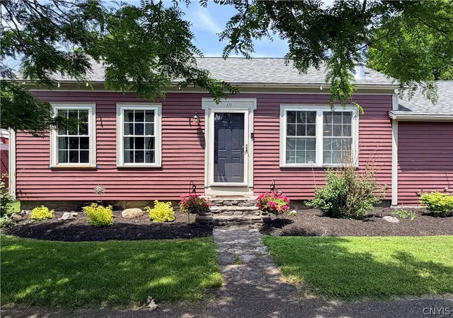 Homes for sale in Hounsfield, NY | 111 Monroe St, Hounsfield, NY 13685 | MLS# S1686154