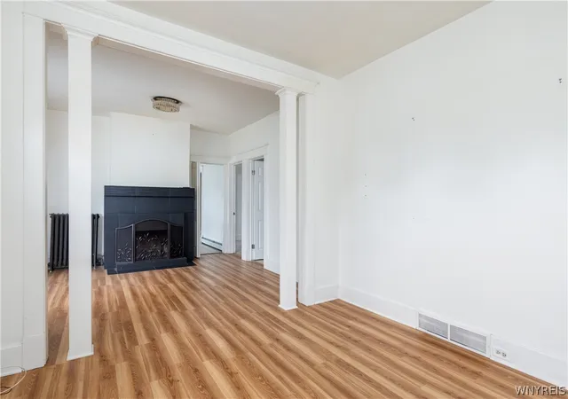 Photo 3 of Sale Pending at 167 Royal Pkwy W, Buffalo, NY 14221 | MLS# B1689855 | Listing updated on 2026-07-25