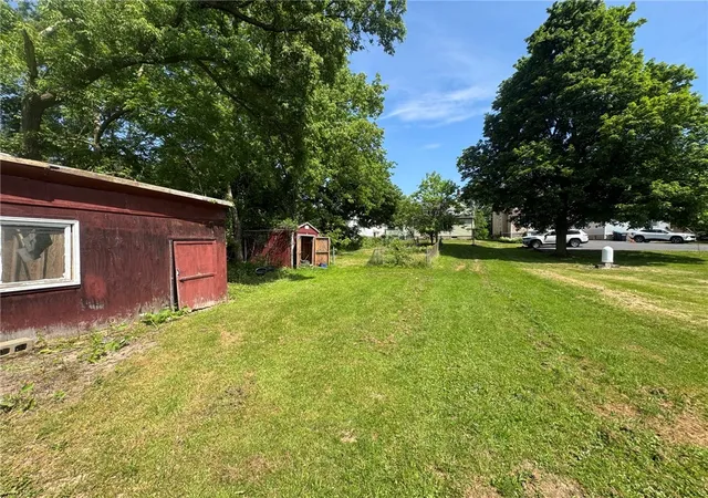 Photo 40 of Sale Pending at 10 Angelo St, Geneva, NY 14456 | MLS# R1690193 | Listing updated on 2026-07-18