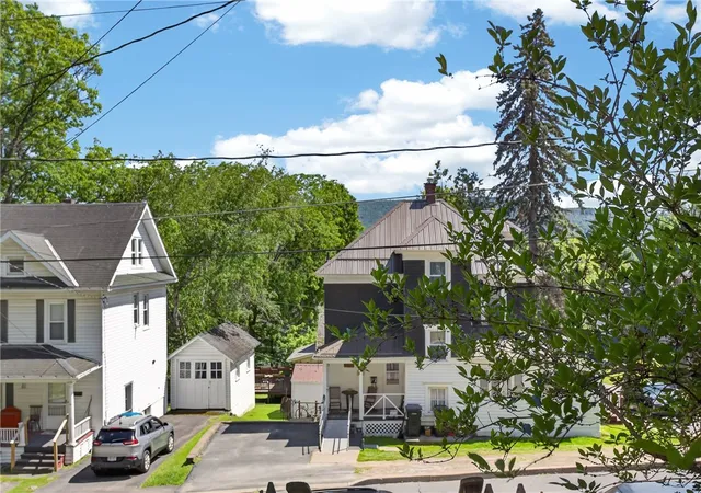3rd image of 11 Linden Ave, Oneonta, NY 13820 | MLS# R1688380