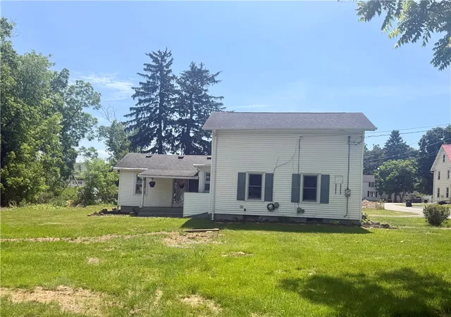 17th image of 17 College Ave, North Greece, NY 14515 | MLS# R1687398
