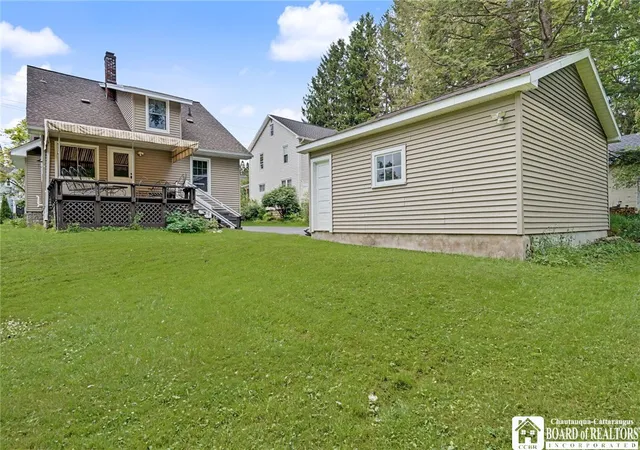 38th image of 1318 Newland Ave, Jamestown, NY 14701 | MLS# R1690134