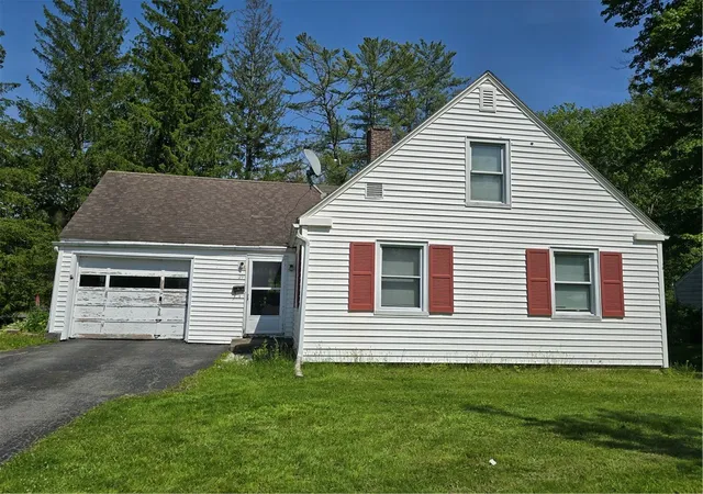 Photo 2 of Single family home for sale at 29 Overlook Dr, Sidney, NY 13838 | MLS# R1689643 | Listing updated on 2026-07-26