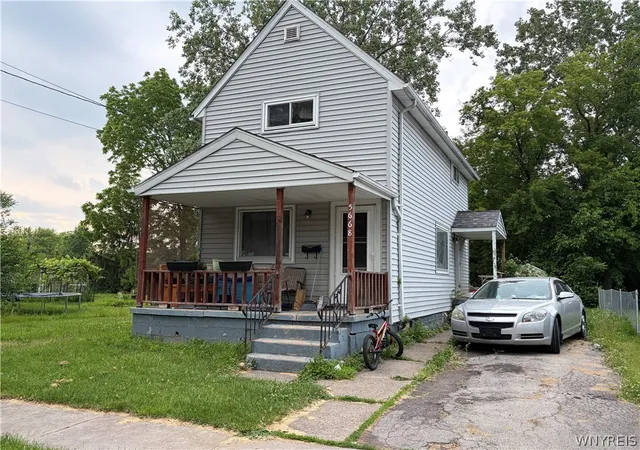 Homes for sale in Niagara Falls, NY | 5668 Frontier Ave, Niagara Falls, NY 14304 | MLS# B1690240