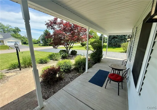 Homes for sale in De Witt, NY | 6075 Singletree Ln, De Witt, NY 13078 | MLS# S1689691