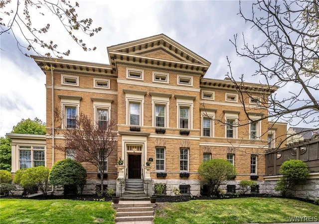 Photo 1 of Sale Pending at 325 Summer St, Buffalo, NY 14222 | MLS# B1683074 | Listing updated on 2026-07-13