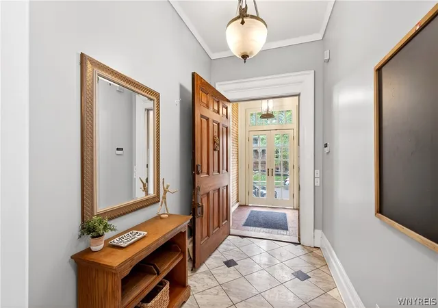 Photo 4 of Sale Pending at 325 Summer St, Buffalo, NY 14222 | MLS# B1683074 | Listing updated on 2026-07-13