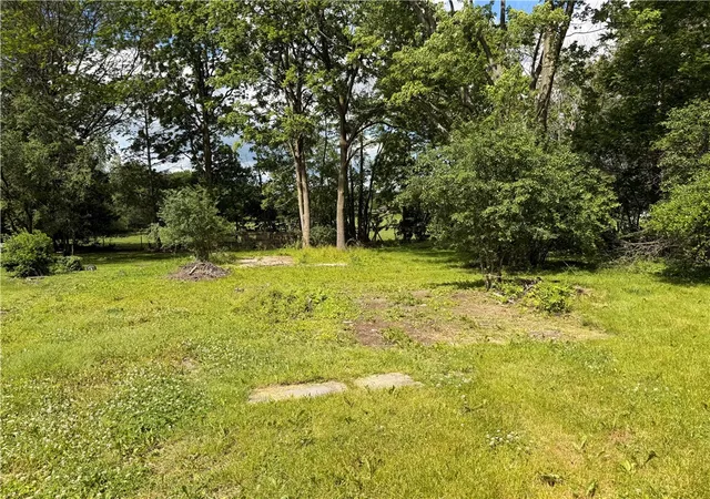 Homes for sale in Canandaigua City, NY | 286 N Pearl St, Canandaigua City, NY 14424 | MLS# R1689436