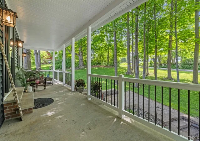 Homes for sale in Camillus, NY | 5746 Scenic Dr, Camillus, NY 13031 | MLS# S1689787