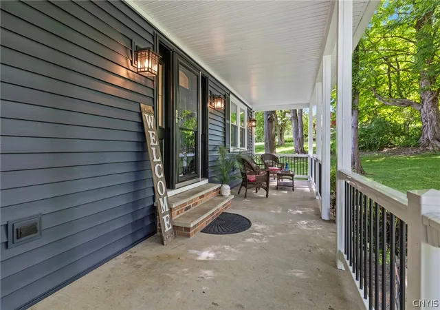 Homes for sale in Camillus, NY | 5746 Scenic Dr, Camillus, NY 13031 | MLS# S1689787