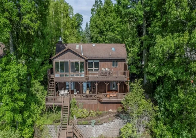 Photo 3 of Sale Pending at 7386 Rose Ave, Wolcott, NY 14590 | MLS# R1689945 | Listing updated on 2026-07-31
