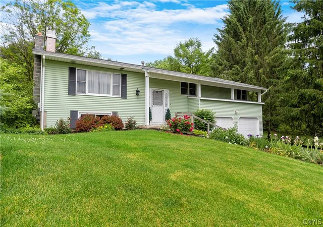 Homes for sale in Onondaga, NY | 3991 Foothill, Onondaga, NY 13215 | MLS# S1690188