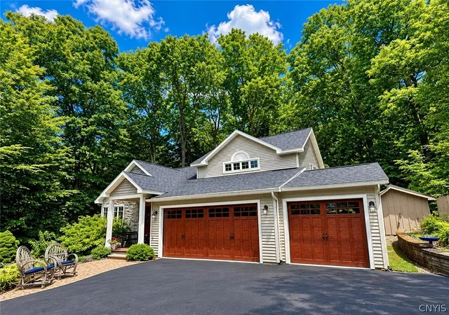 Photo 2 of Sale Pending at 8969 Bethel Rd, Cazenovia, NY 13035 | MLS# S1688314 | Listing updated on 2026-08-04