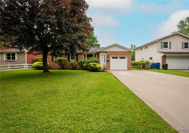 Homes for sale in Amherst, NY | 177 Bucyrus Dr, Amherst, NY 14228 | MLS# B1690050