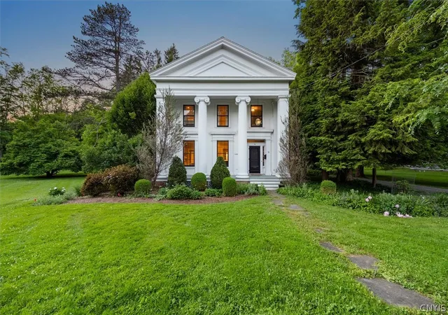 1st image of 76 College St, Clinton, NY 13323 | MLS# S1690060